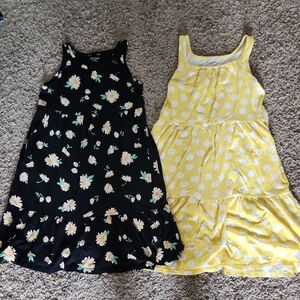 🏷️BUNDLE 2 - Old Navy Floral Kids Dresses - Black and Yellow Sz XL